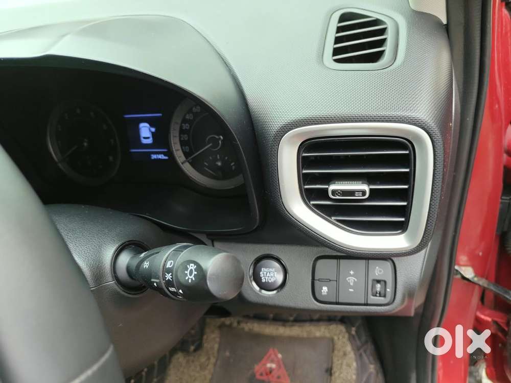 Hyundai Venue S Turbo Dct, 2019, Petrol