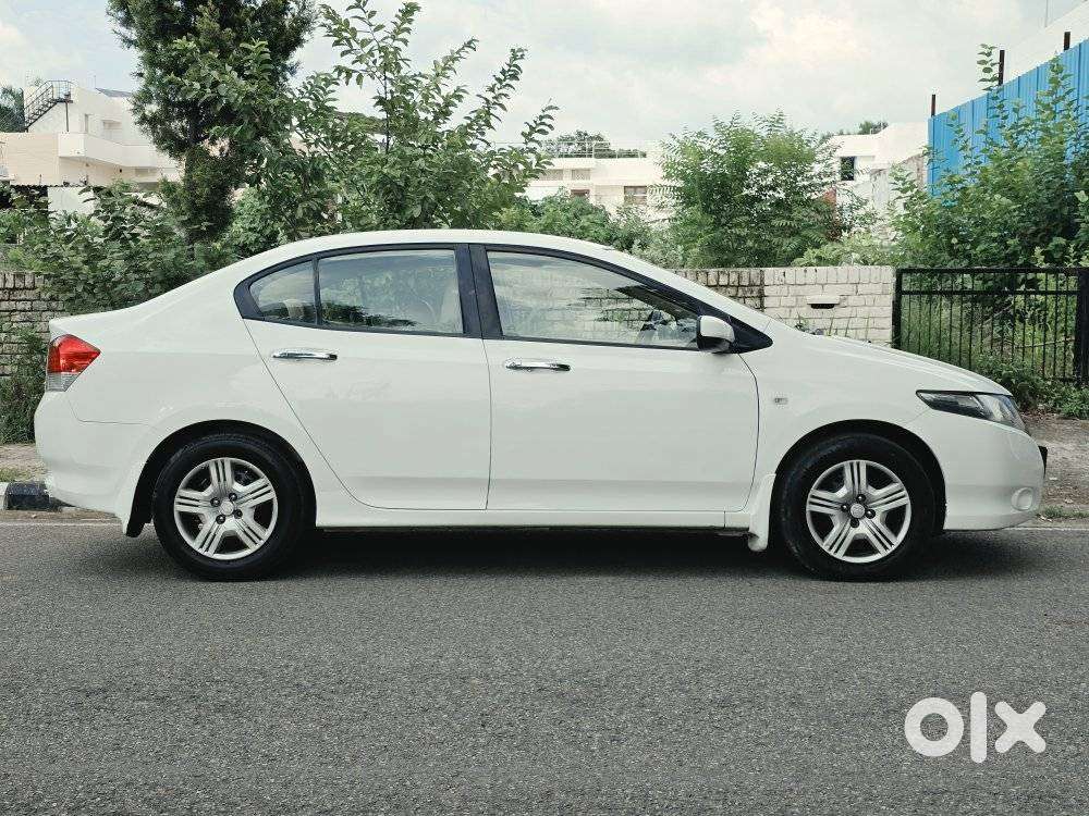Honda City 1.5 V At, 2011, Petrol