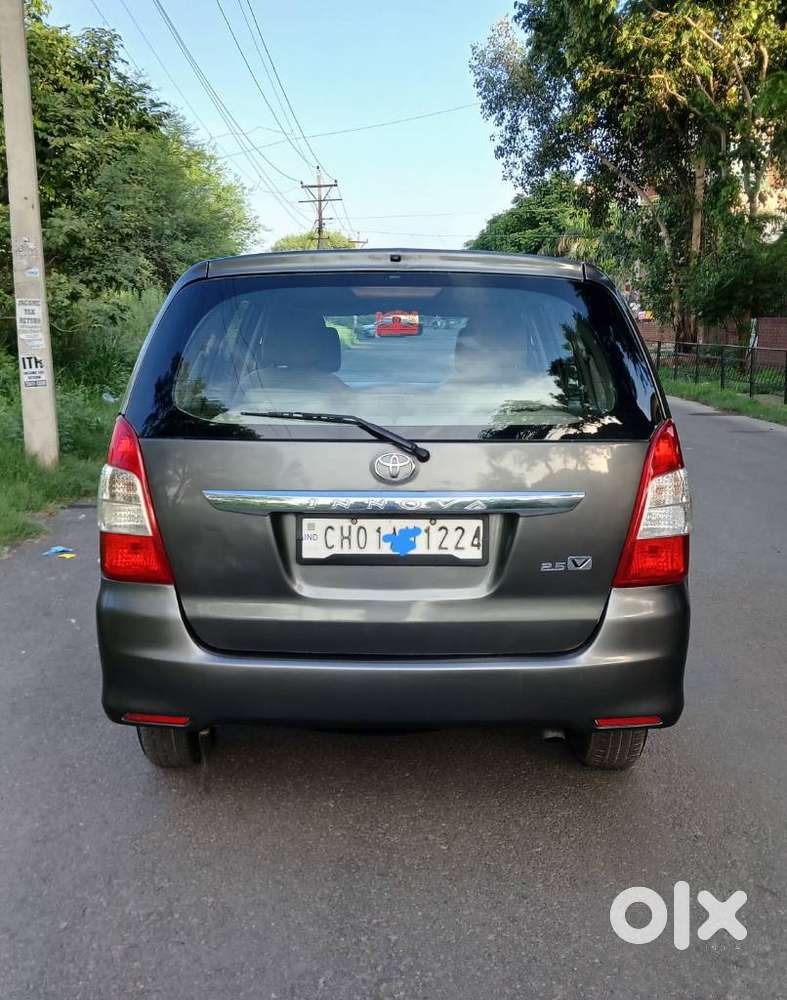 Toyota Innova 2.5 V 7 Str, 2013, Diesel