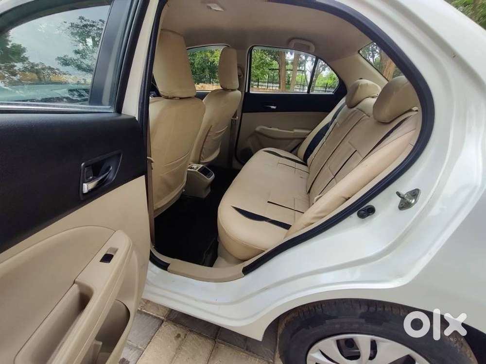 Maruti Suzuki Dzire 1.2 Vxi Amt, 2018, Petrol