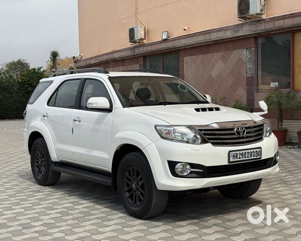 Toyota Fortuner 4x4 At, 2015, Diesel