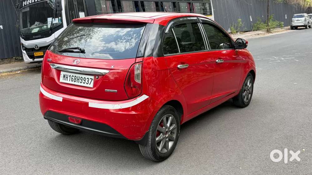 Tata Bolt Revotron Xt, 2017, Petrol
