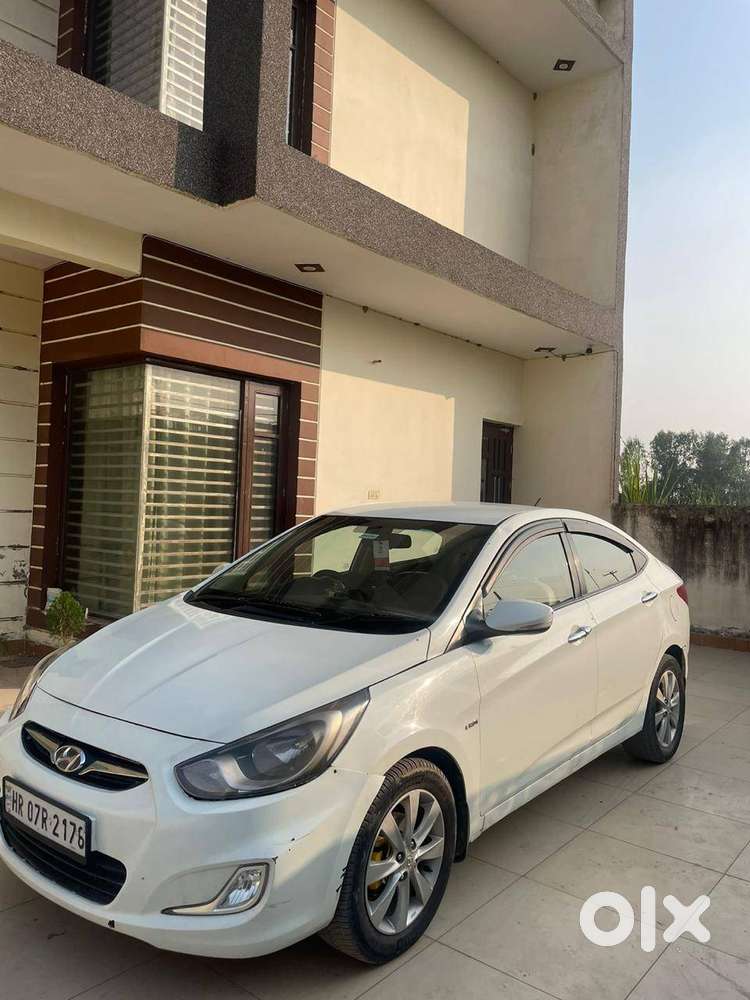 Hyundai Verna 1.6 Sx Fluidic (alloy Wheels, Abs, Immaculate Condition)