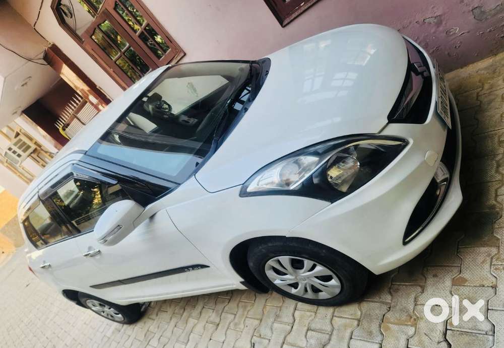 Maruti Suzuki Swift Dzire Vdi Optional, 2015, Diesel