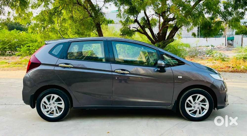 Honda Jazz [2020-2023] 1.2 V I-vtec Mt, 2022, Petrol
