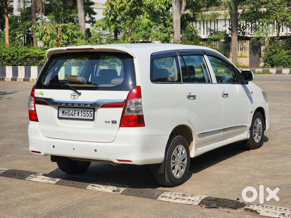 Toyota Innova 2.5 G (diesel) 8 Seater, 2015, Diesel