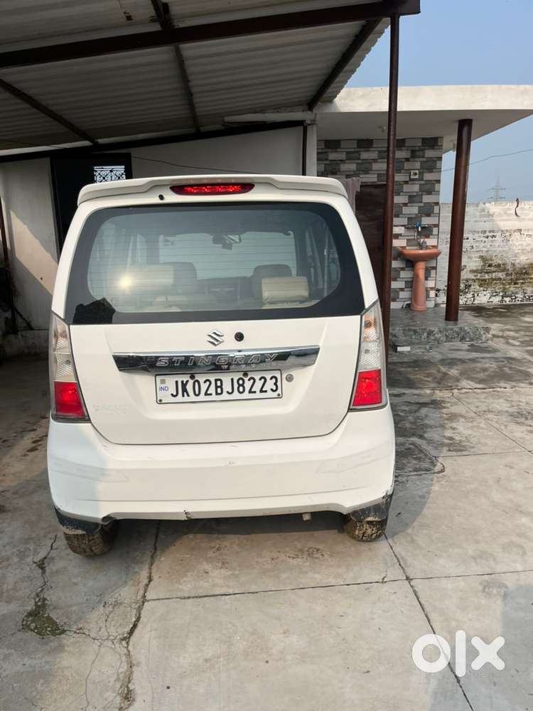 Maruti Suzuki Stingray 2015 Petrol Well Maintained