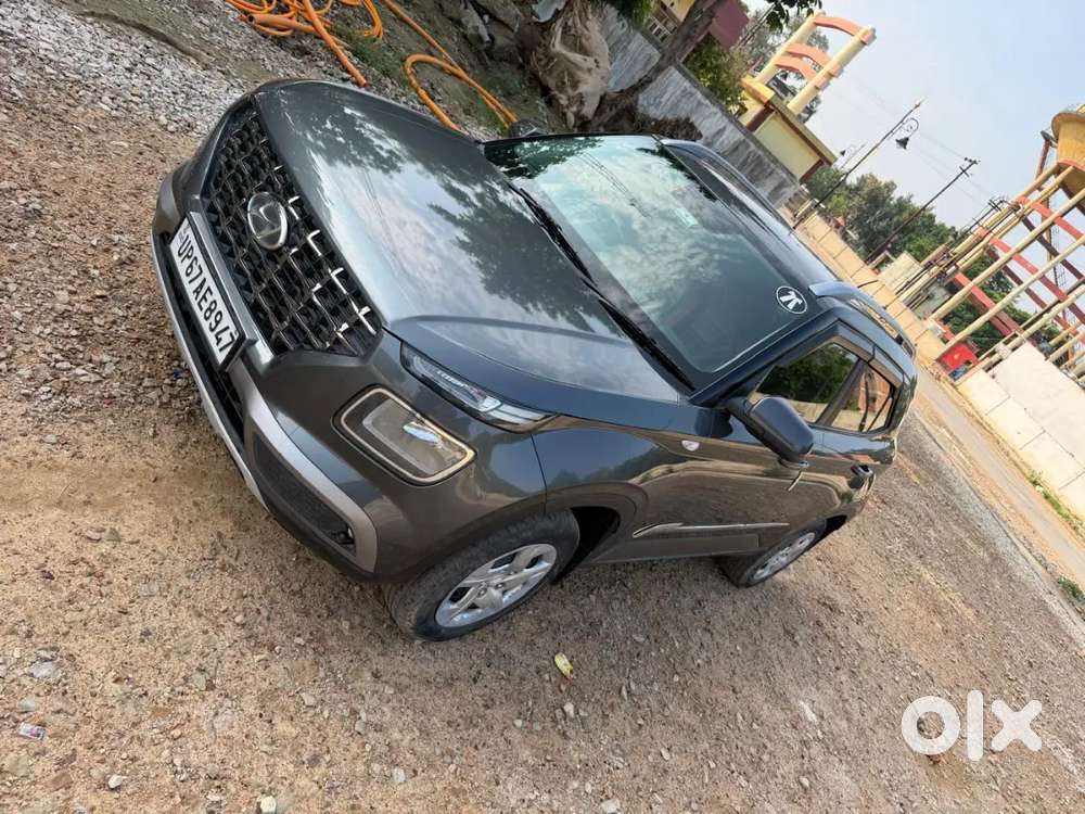 Hyundai Venue 2022 Petrol Manual