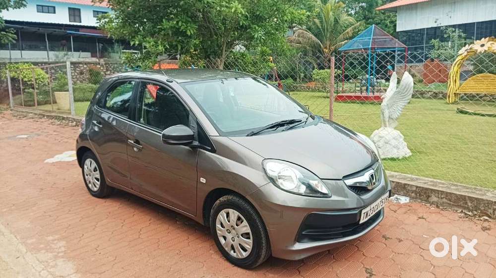 Honda Brio S (o) Mt, 2015, Petrol