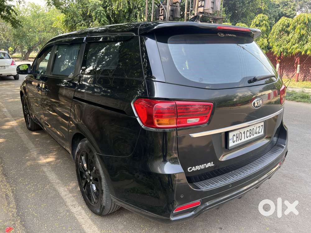 Kia Carnival Premium, 2020, Diesel