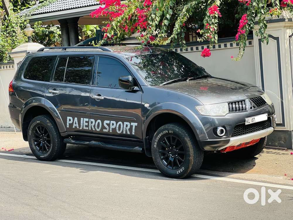 Mitsubishi Pajero Sport 2.5 Manual, 2013, Diesel