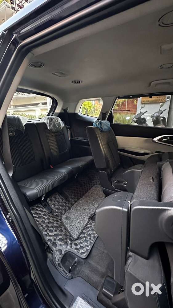 Kia Carens G1.5 6mt Gravity, 2024, Petrol