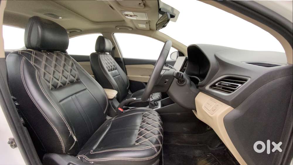 Hyundai Verna 1.5 Sx Vtvt, 2022, Petrol