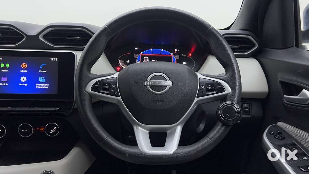 Nissan Magnite Xv Turbo, 2022, Petrol