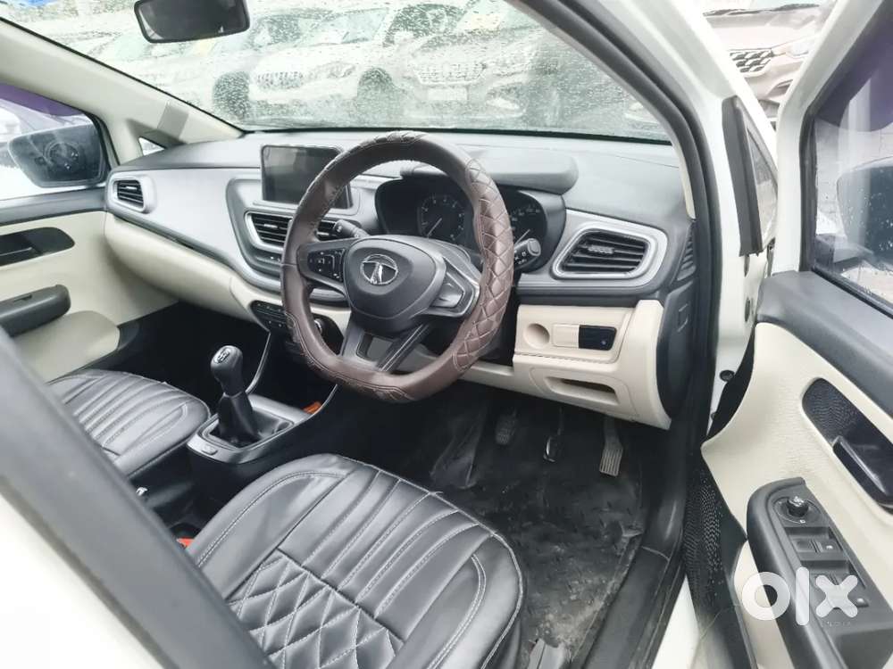 Tata Altroz Xm Plus Petrol, 2023, Petrol