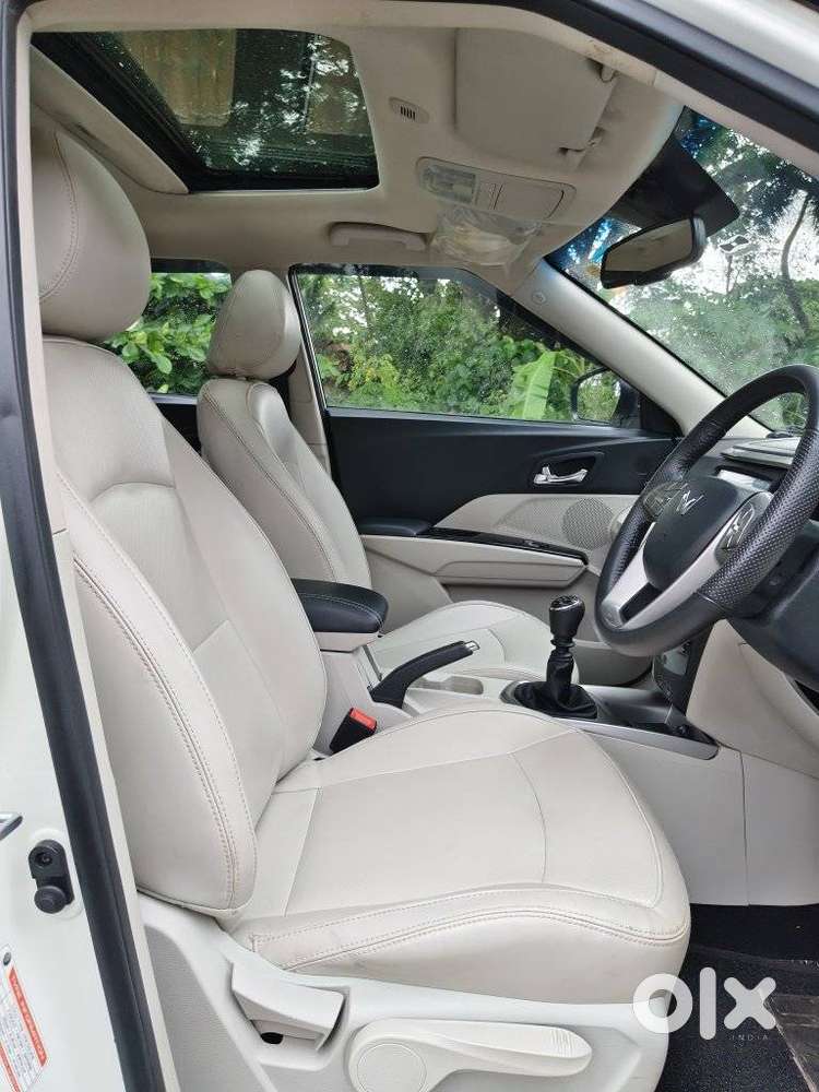 Mahindra Xuv300 W8 Option, 2023, Petrol