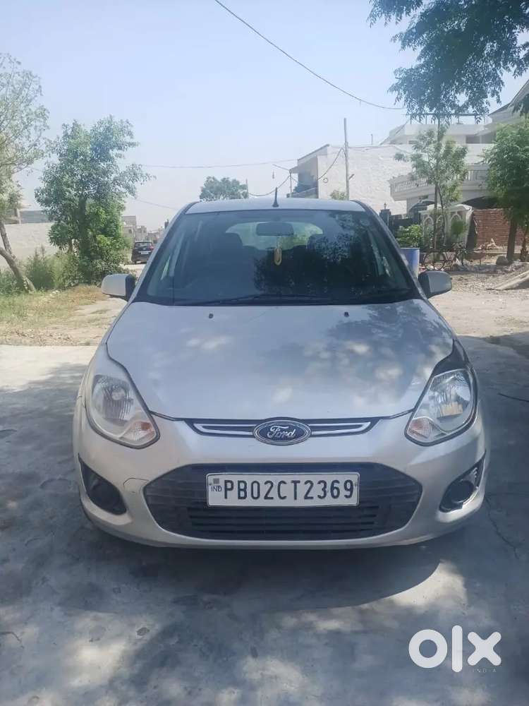Ford Figo 2015 Diesel 82000 Km Driven
