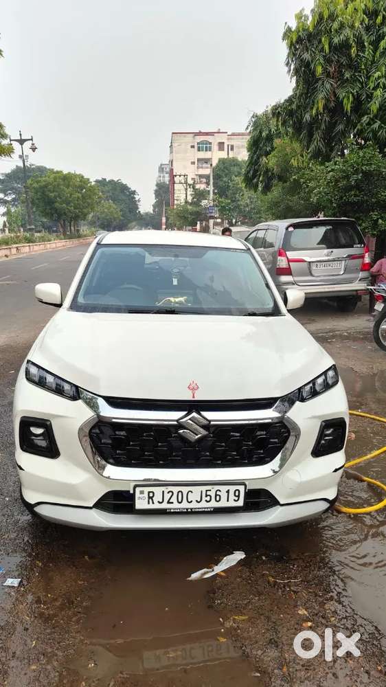 Maruti Suzuki Grand Vitara 2023 Petrol 40000 Km Driven