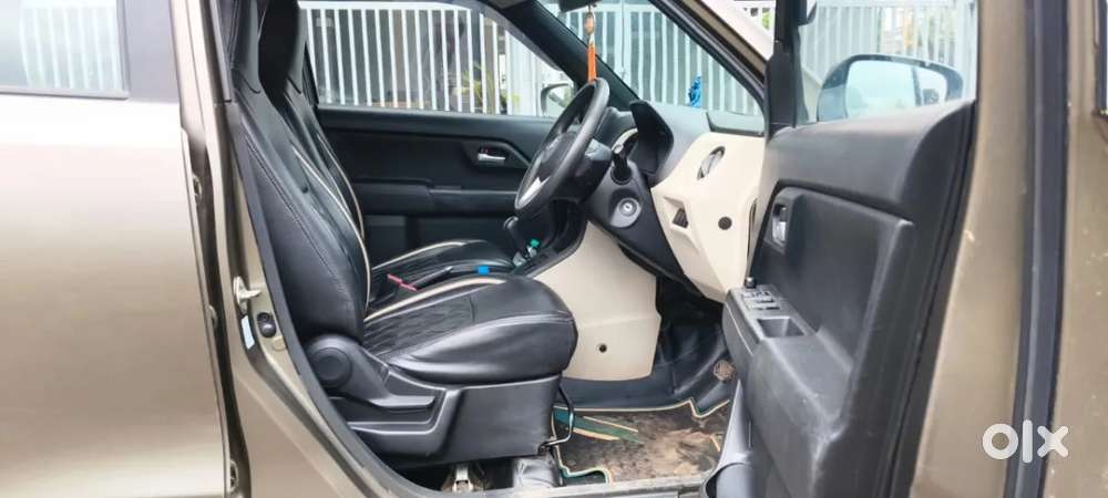 Maruti Suzuki Wagon R Vxi Amt, 2019, Petrol