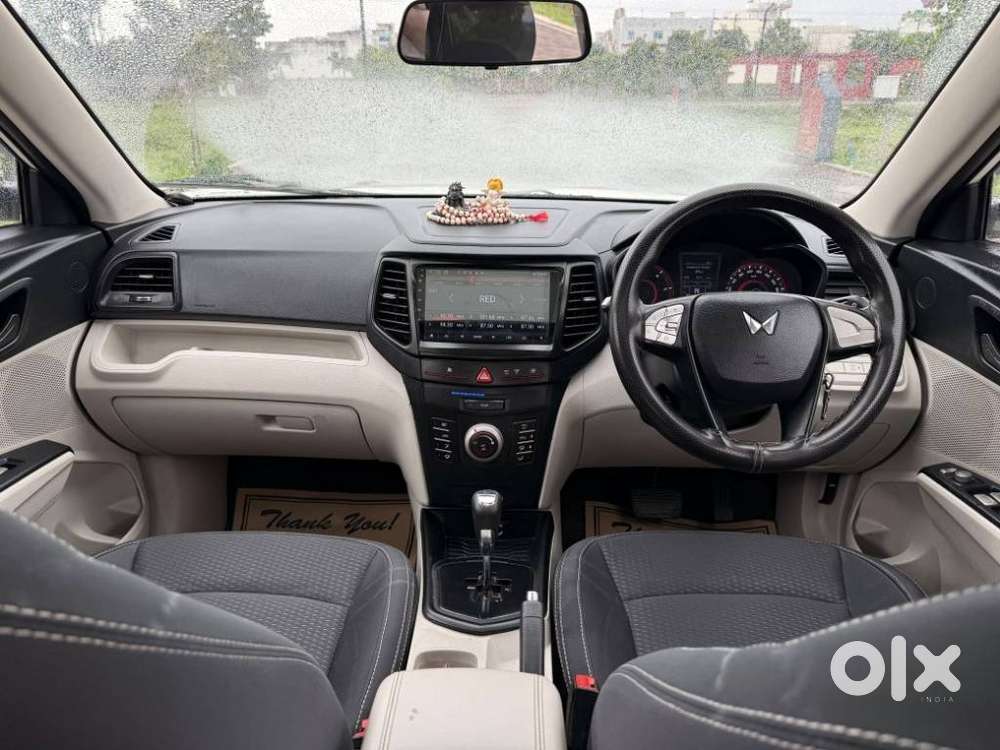 Mahindra Xuv300 W6 Amt Diesel, 2023, Diesel
