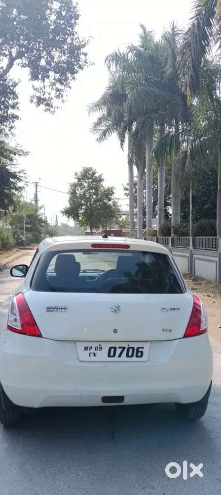 Maruti Suzuki Swift 2013 पेट्रोल