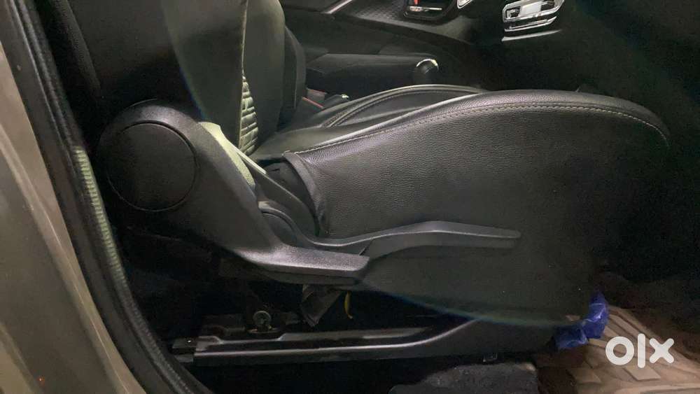Maruti Suzuki Swift Zxi Plus, 2024, Petrol