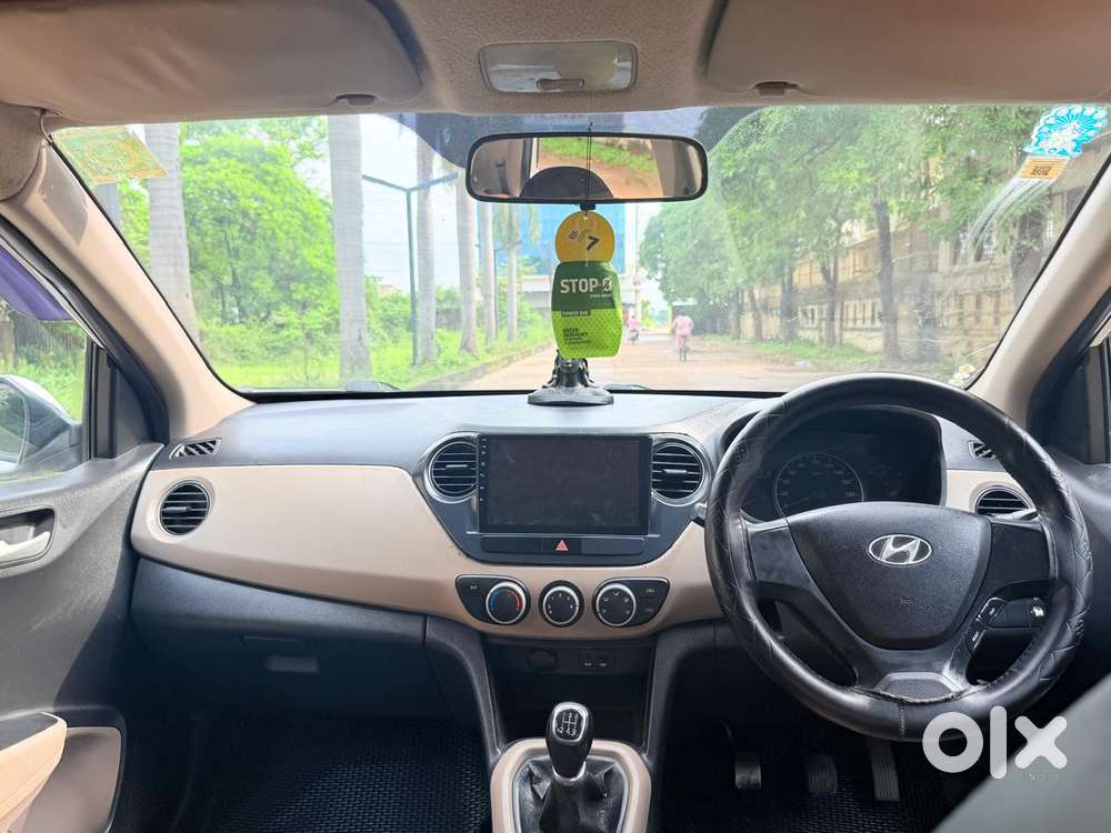 Hyundai Grand I10 Sportz, 2013, Petrol