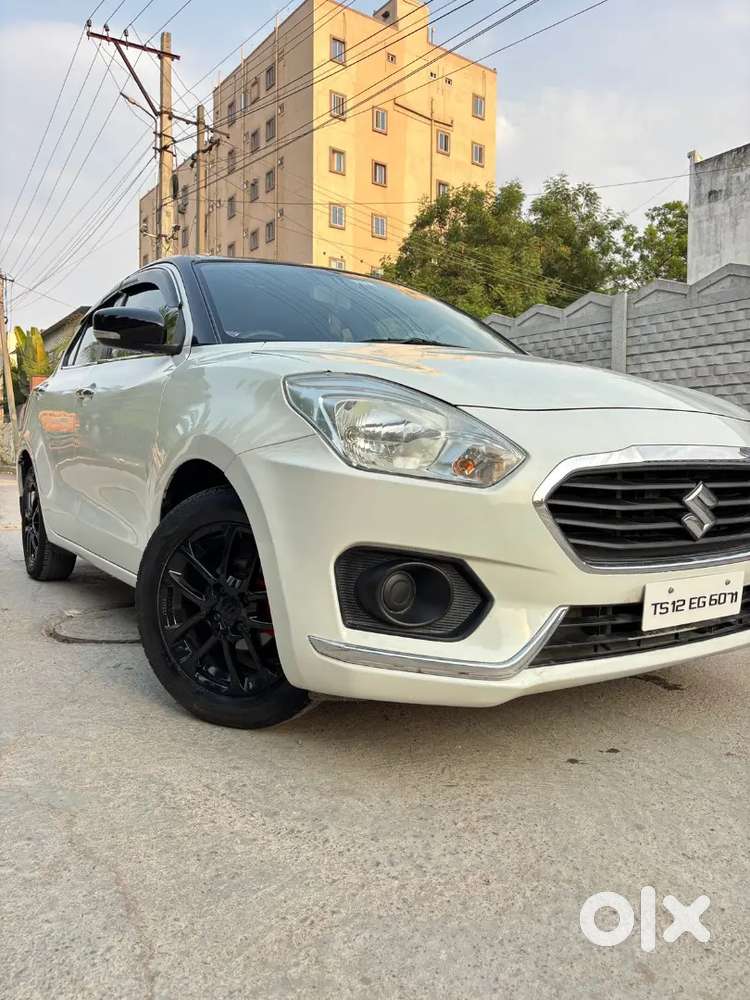 Maruti Suzuki Dzire 2017 Petrol Well Maintained