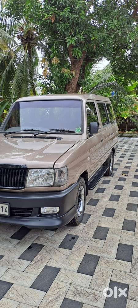 Toyota Qualis Diesel 2004