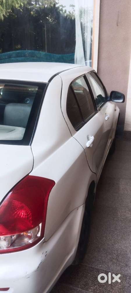 Maruti Swift Dzire 2009 Petrol Manual