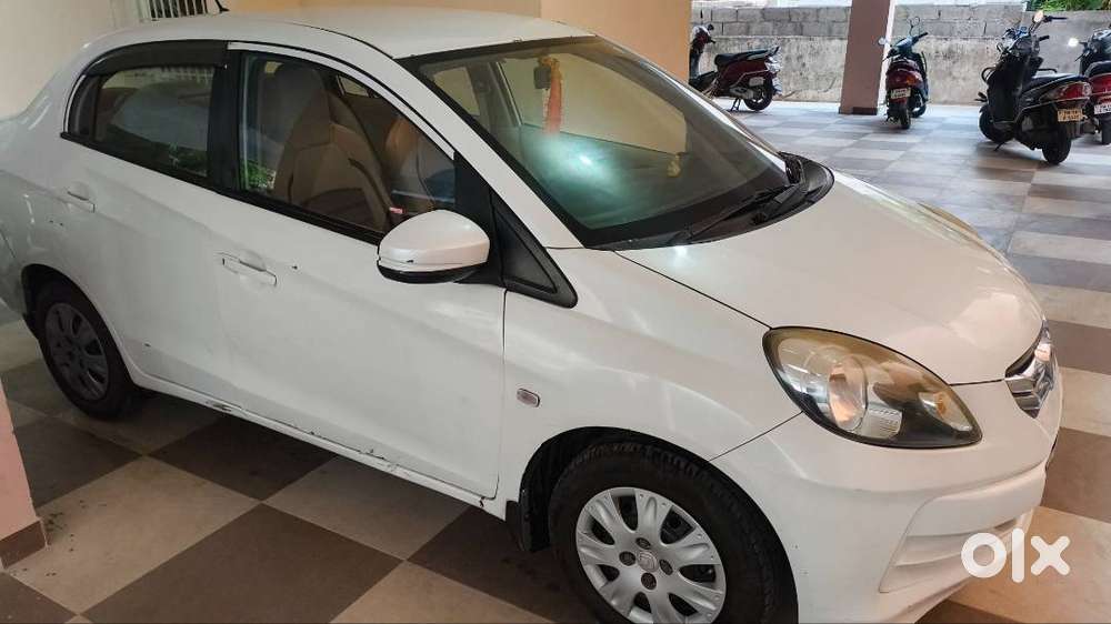 Honda Amaze 2015 Petrol 51950 Km Driven