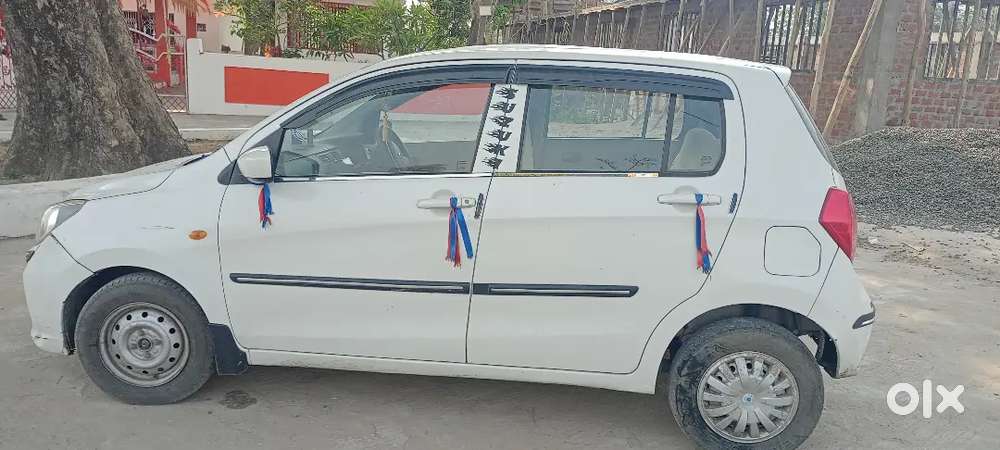 Selling Celerio Tour H2 Cng + Petrol
