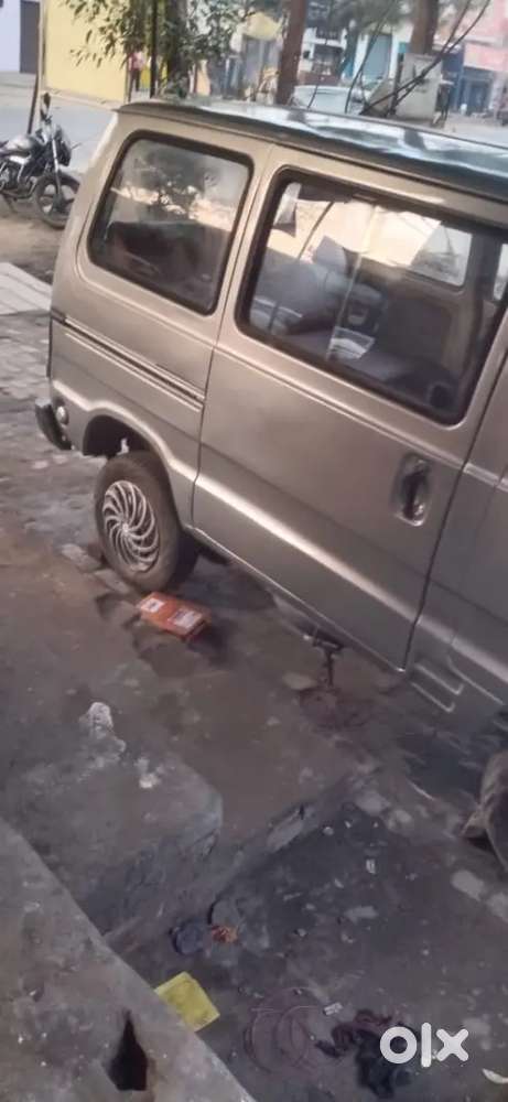 Maruti Suzuki Omni 2014 Lpg 123576 Km Driven