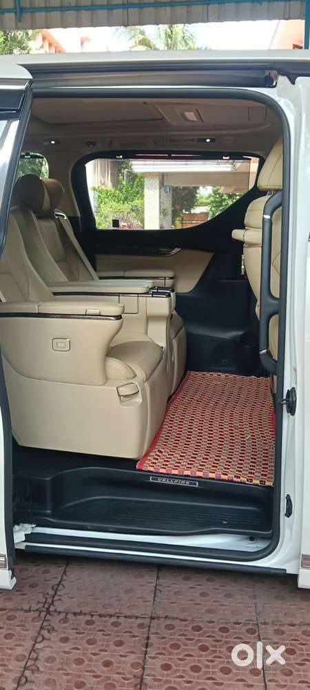 Toyota Vellfire 2022 Hybrid