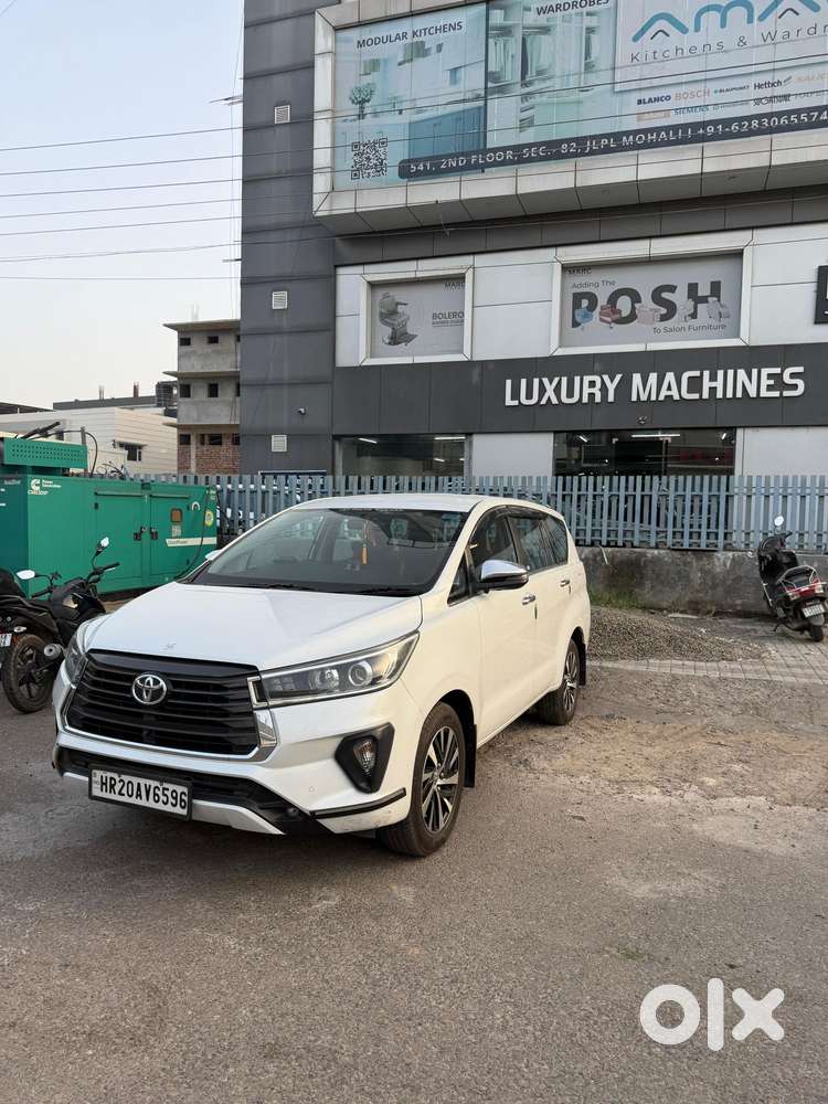Toyota Innova Crysta [2020-ongoing] 2.7 Zx At 7 Str, 2022, Petrol