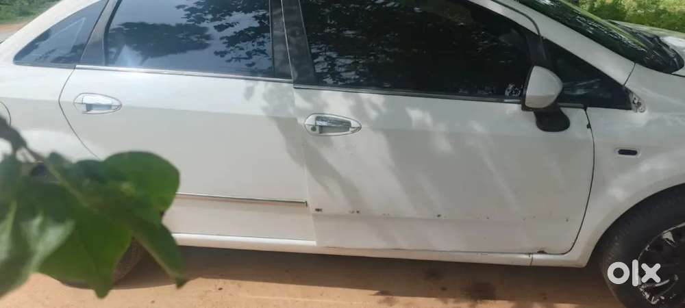 Fiat Linea Emotion 2012 Diesel