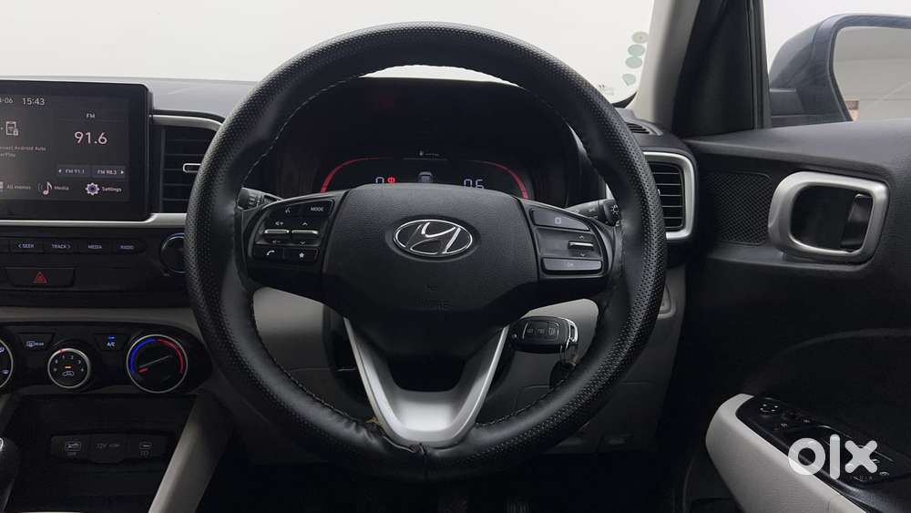 Hyundai Venue [2022-ongoing] 1.2 S, 2024, Petrol
