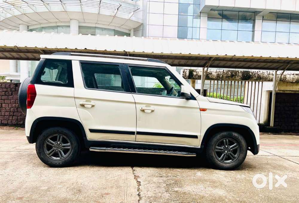 Mahindra Tuv 300 T10 Dual Tone, 2020, Diesel