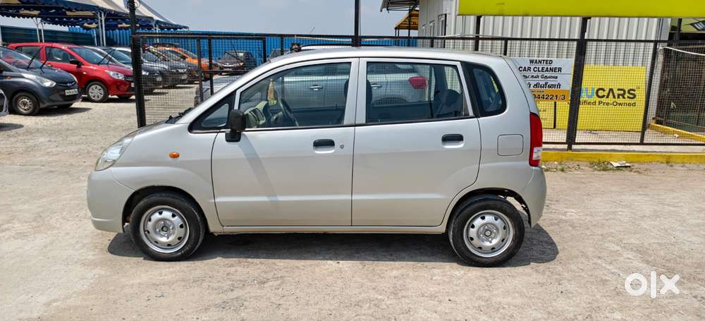 Maruti Suzuki Zen Estilo Lxi Bs Iv, 2010, Petrol