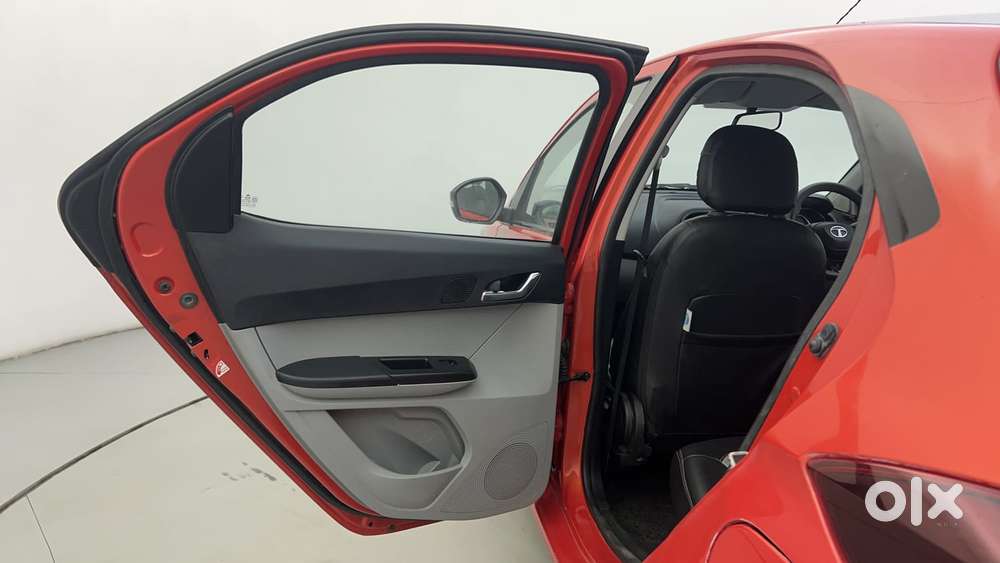 Tata Tiago Xza Plus Dual Tone, 2021, Petrol