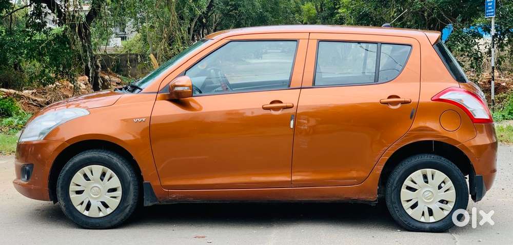 Maruti Suzuki Swift Vxi Optional, 2012, Petrol