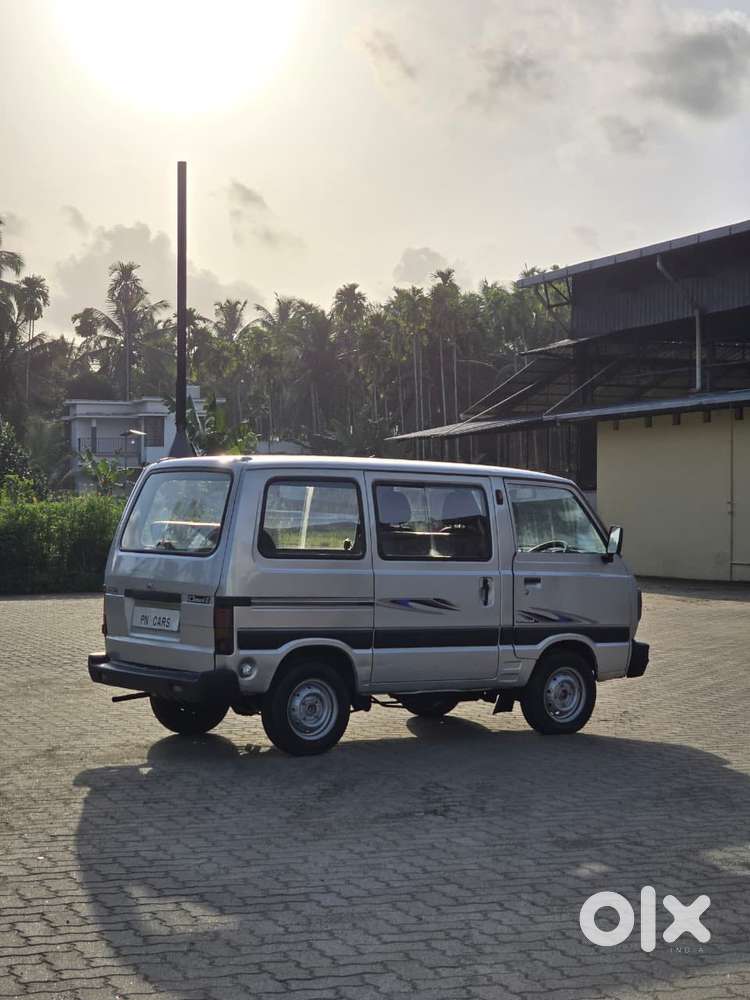 Maruti Suzuki Omni 8 Seater, 2012, Petrol