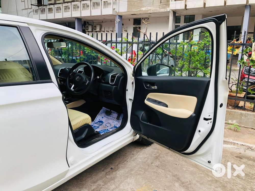 Honda City V At I-vtec, 2021, Petrol