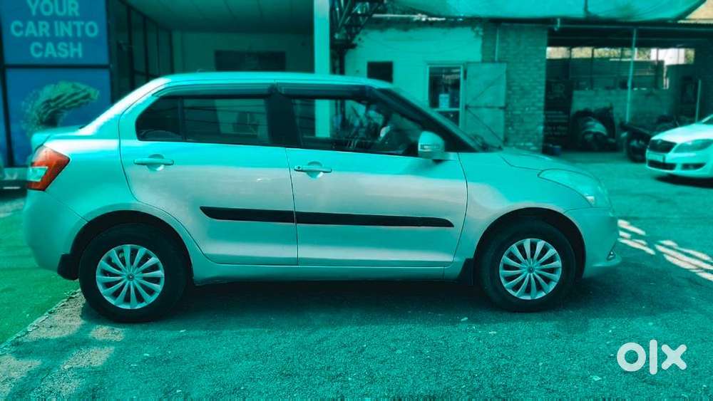 Maruti Suzuki Swift Dzire 1.2 Vxi Bsiv, 2014, Petrol