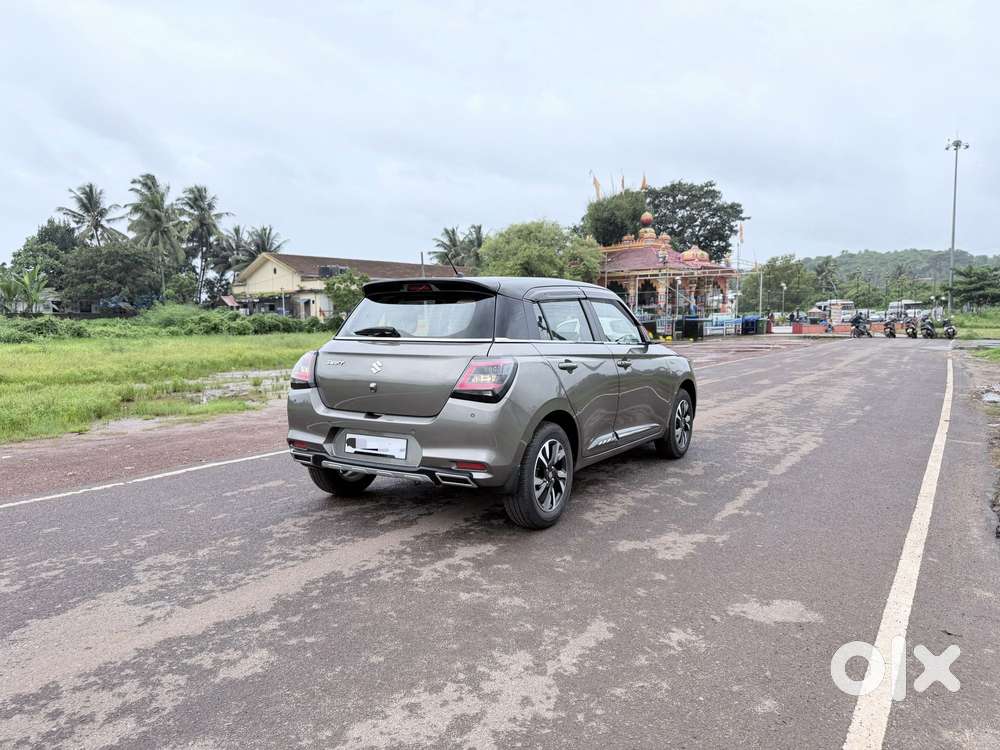 Maruti Suzuki Swift Zxi Plus Amt Dual Tone, 2025, Petrol