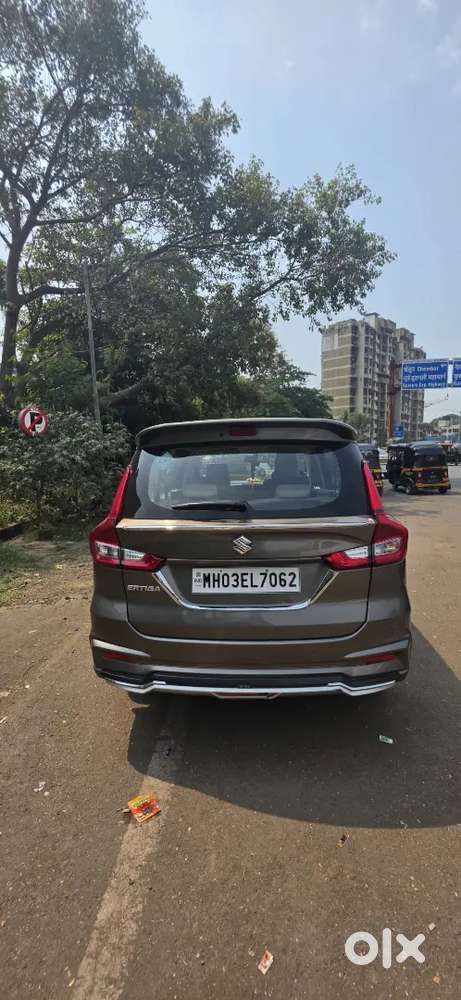 Maruti Ertiga Zxi(0) Top Model 2024 - Petrol+cng - 1st Owner