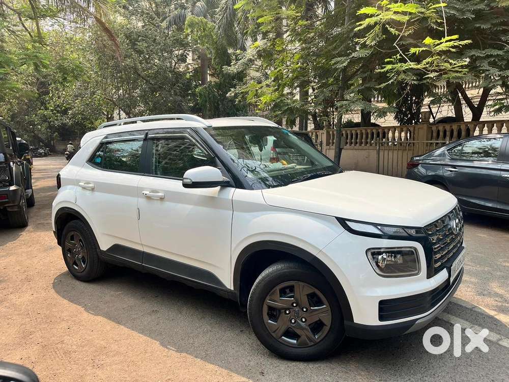 Hyundai Car Petrol 2023