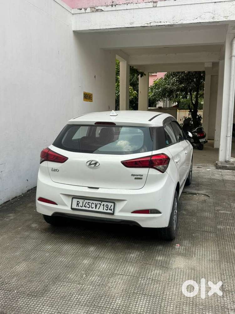 Hyundai Elite I20 2015 Petrol 110000 Km Driven