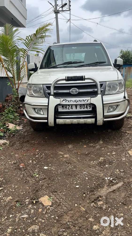 Tata Safari 2010 Diesel 30000 Km Driven