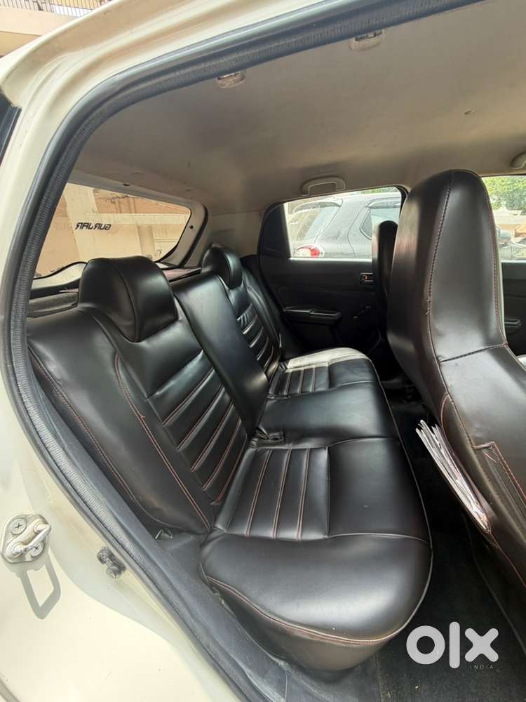 Maruti Swift 1.2 Lxi 2019